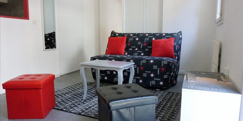 appartement à PAU (64000)