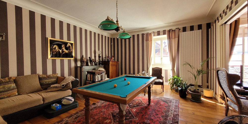 appartement à PAU (64000)