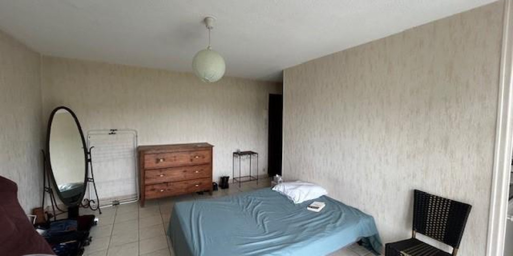 appartement à PAU (64000)