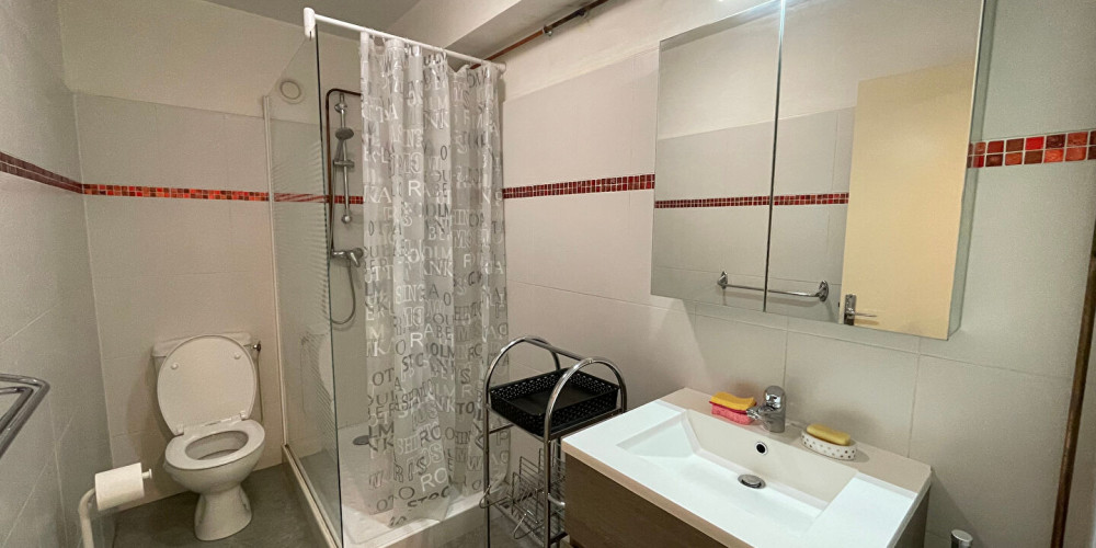appartement à PAU (64000)