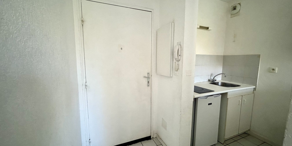 appartement à PAU (64000)