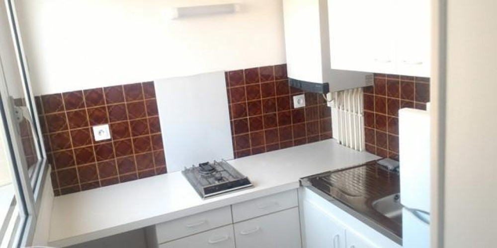 appartement à PAU (64000)