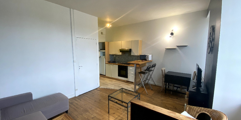 appartement à PAU (64000)