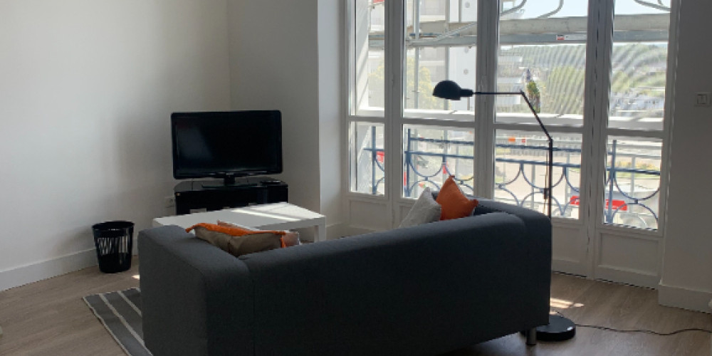 appartement à PAU (64000)