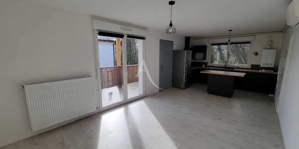 appartement à PAU (64000)