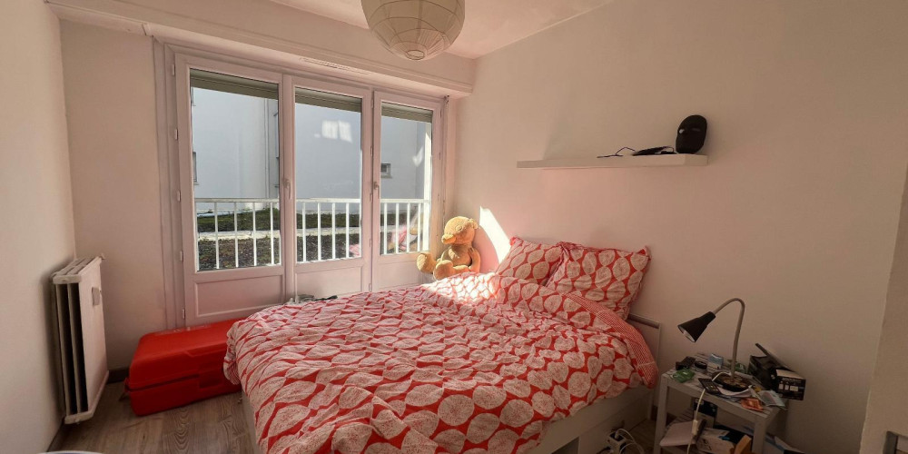 appartement à PAU (64000)