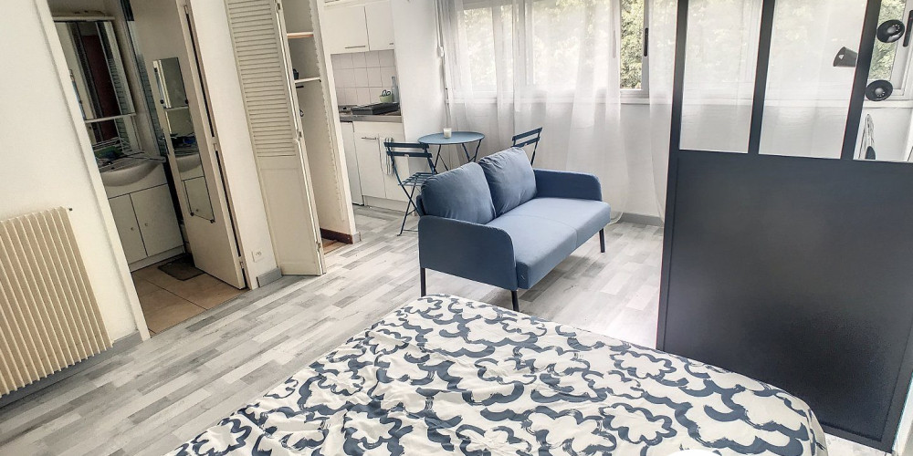 appartement à PAU (64000)