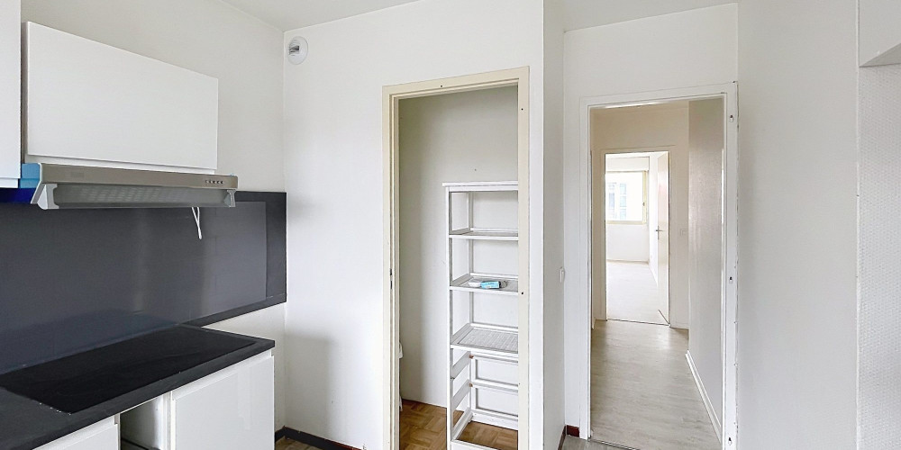 appartement à PAU (64000)