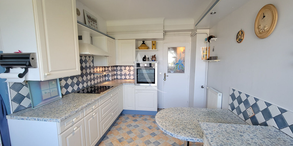 appartement à PAU (64000)