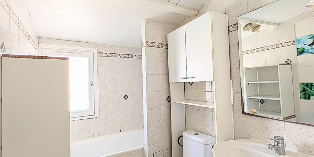 appartement à PAU (64000)