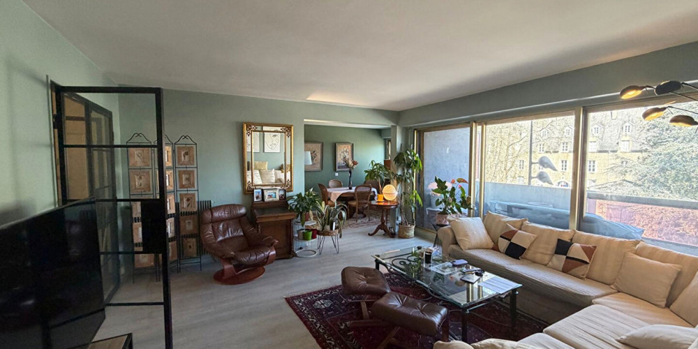 appartement à PAU (64000)