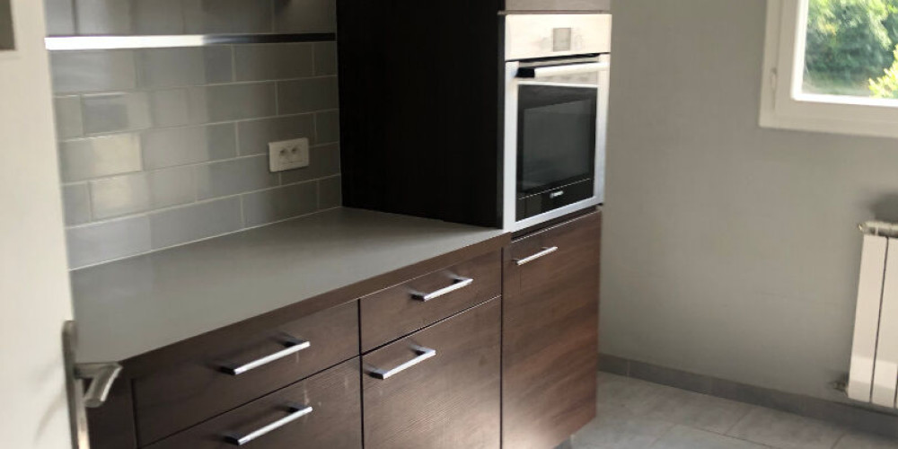 appartement à GELOS (64110)