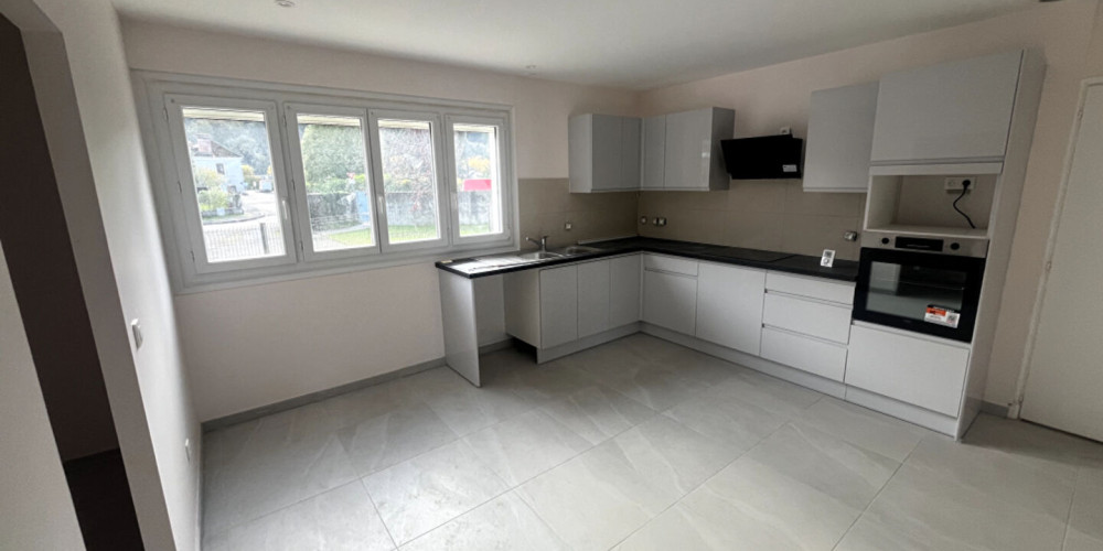 appartement à UZOS (64110)