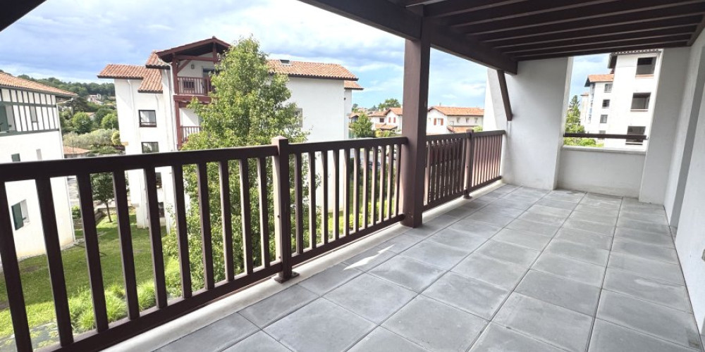 appartement à URRUGNE (64122)