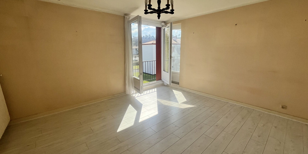 appartement à URRUGNE (64122)