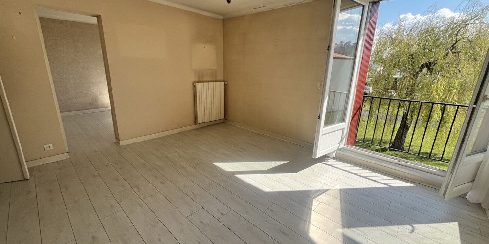 appartement à URRUGNE (64122)
