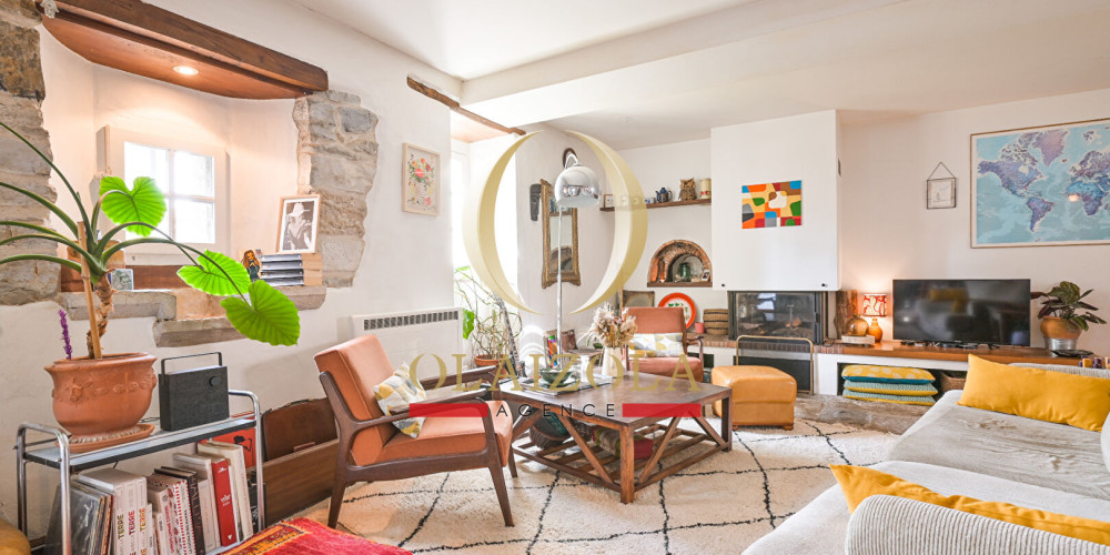 appartement à AHETZE (64210)