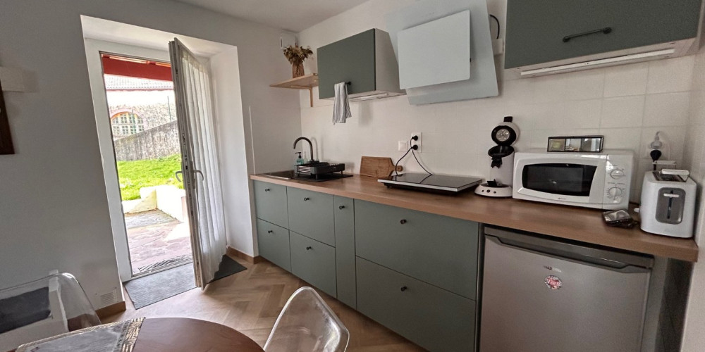 appartement à LOUHOSSOA (64250)