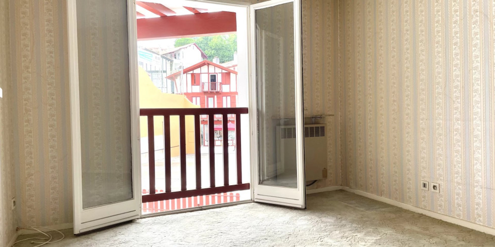 appartement à CIBOURE (64500)