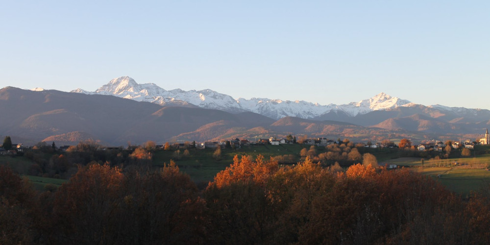 immeuble à CAPVERN (65130)