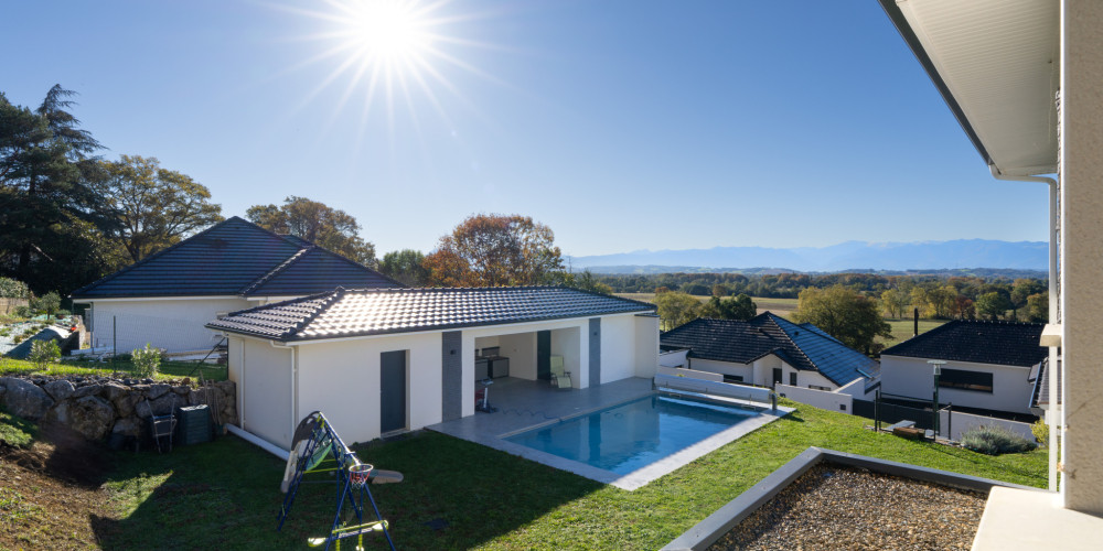 maison à PAU (64000)