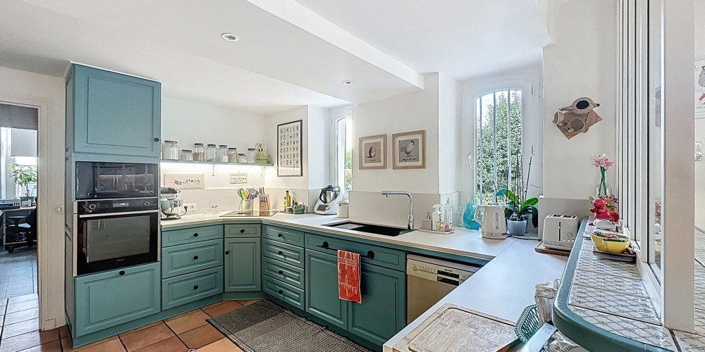 maison à PAU (64000)