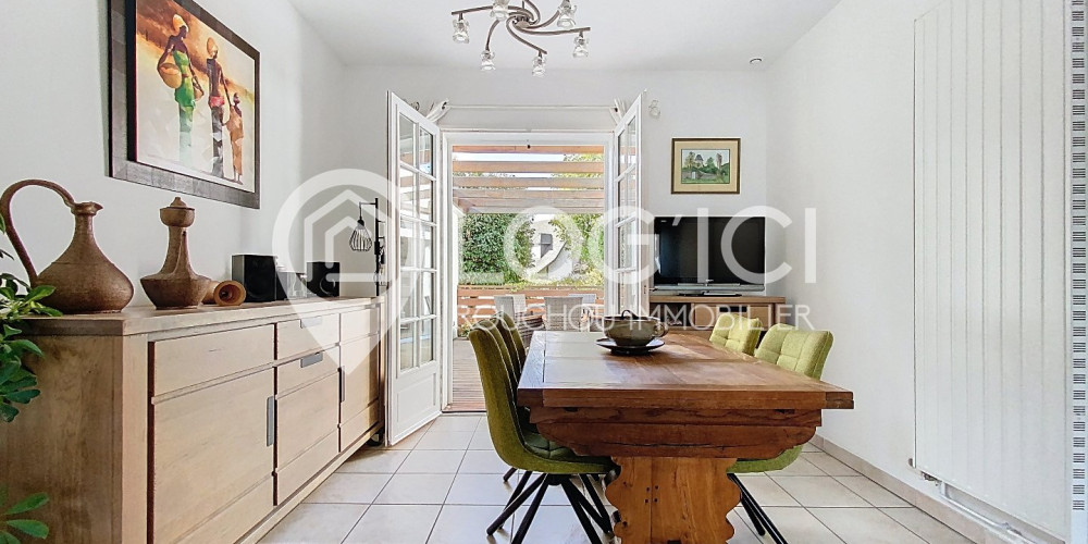 maison à PAU (64000)