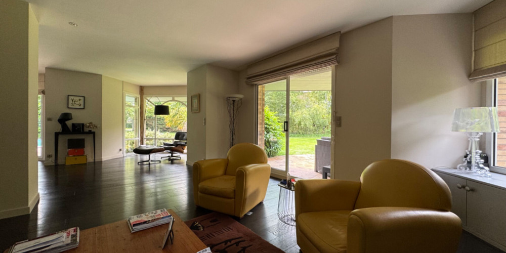 maison à PAU (64000)