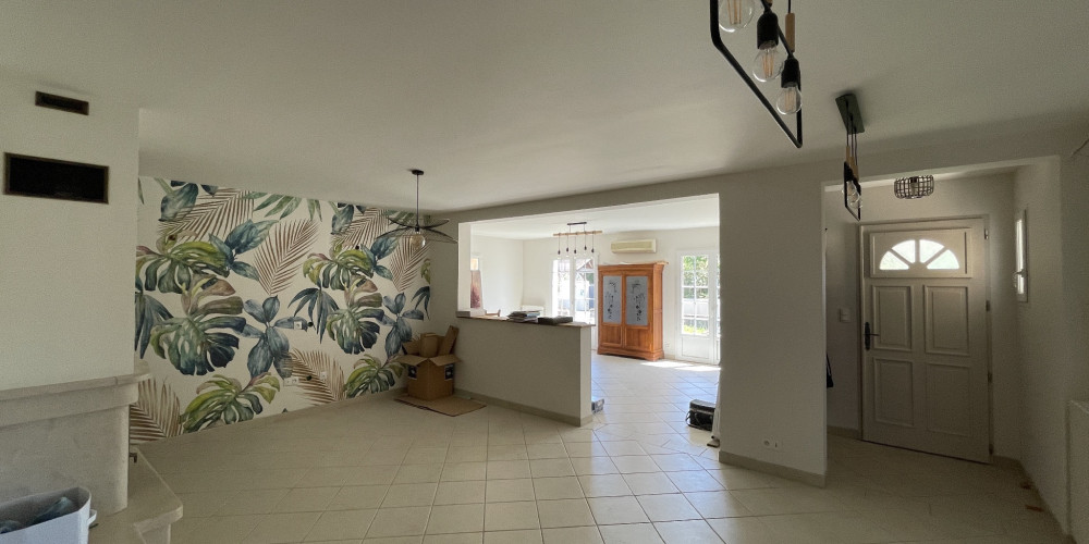 maison à PAU (64000)