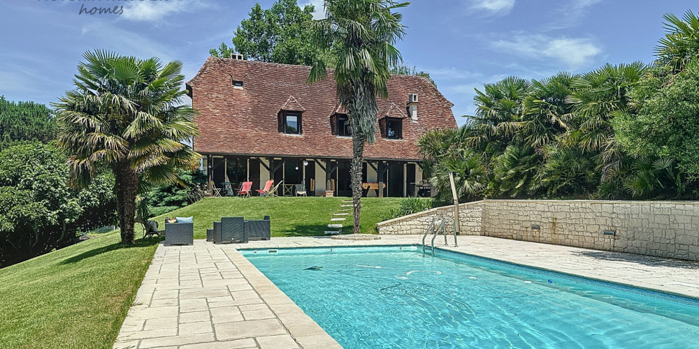 maison à JURANCON (64110)