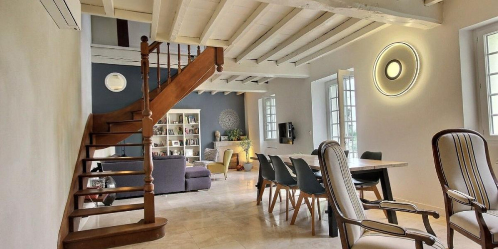 maison à CESCAU (64170)