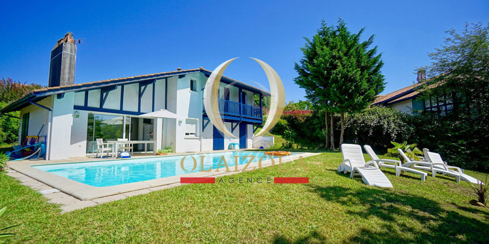 maison à BASSUSSARRY (64200)