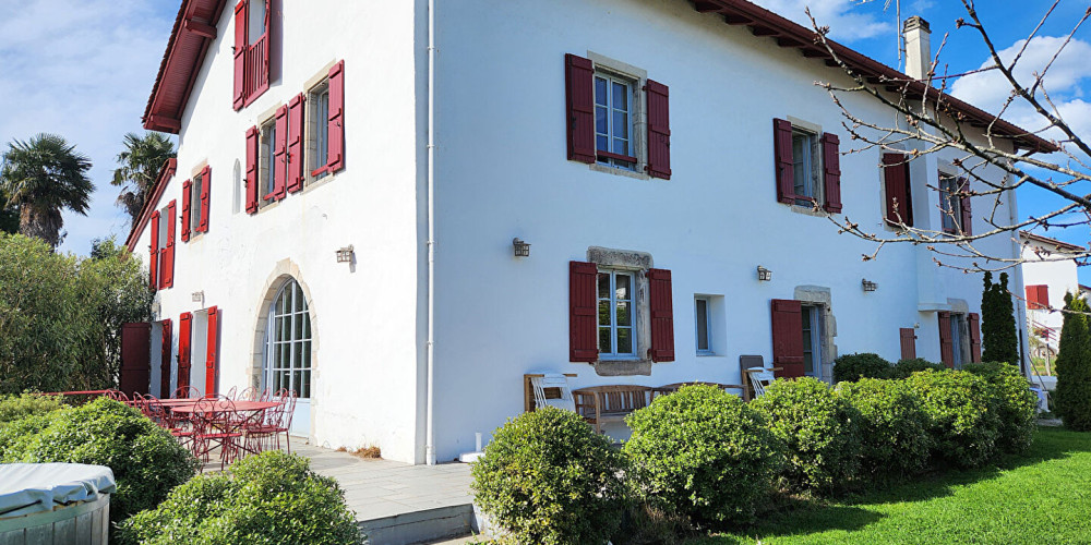 maison à AHETZE (64210)