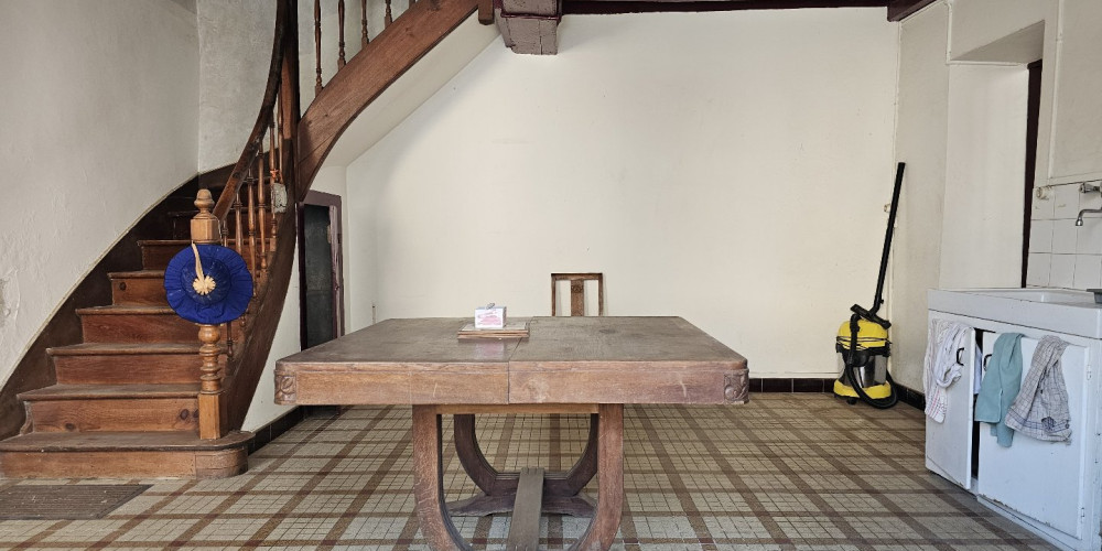 maison à PUYOO (64270)