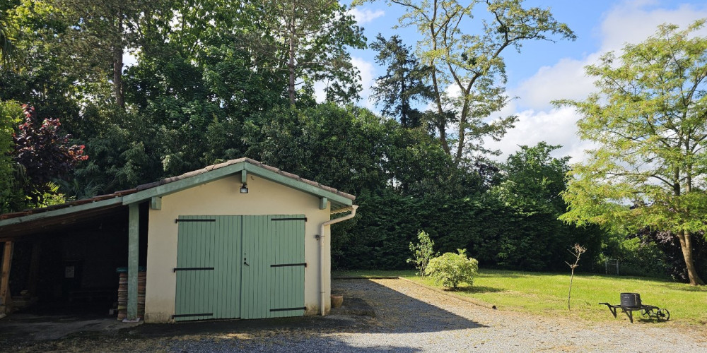 maison à PUYOO (64270)