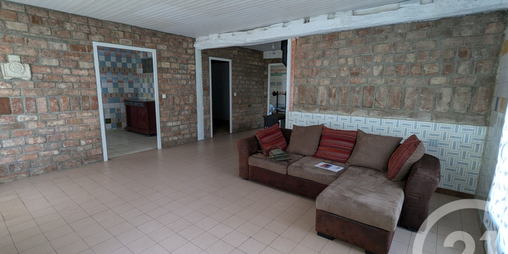 maison à PUYOO (64270)