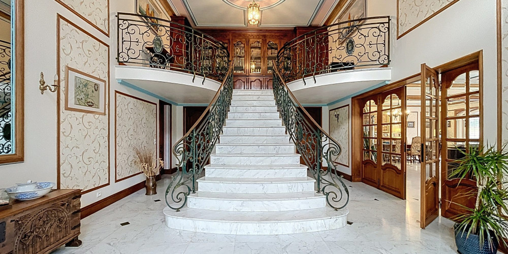 maison à GAN (64290)