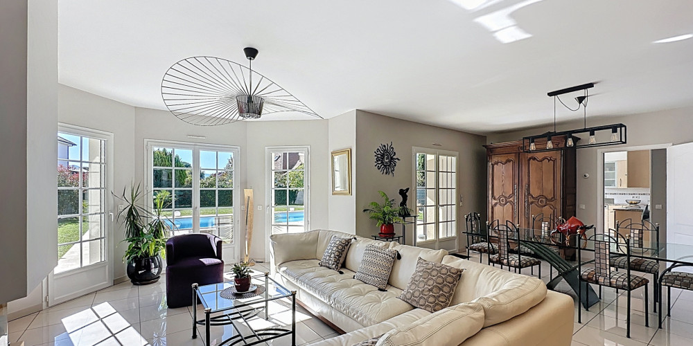 maison à IDRON (64320)