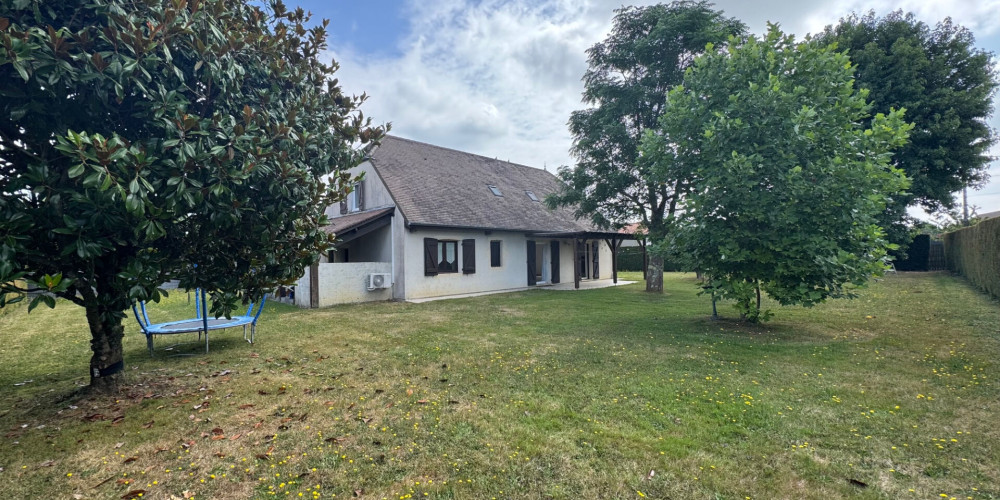 maison à LEE (64320)
