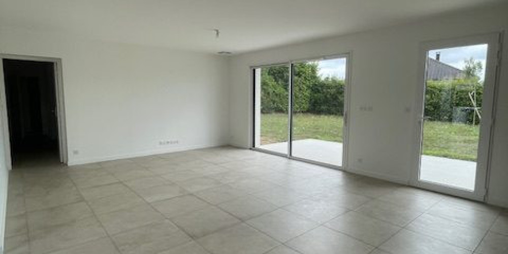 maison à THEZE (64450)