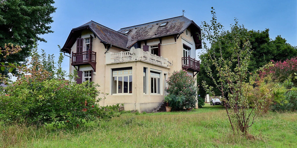 maison à ASSAT (64510)