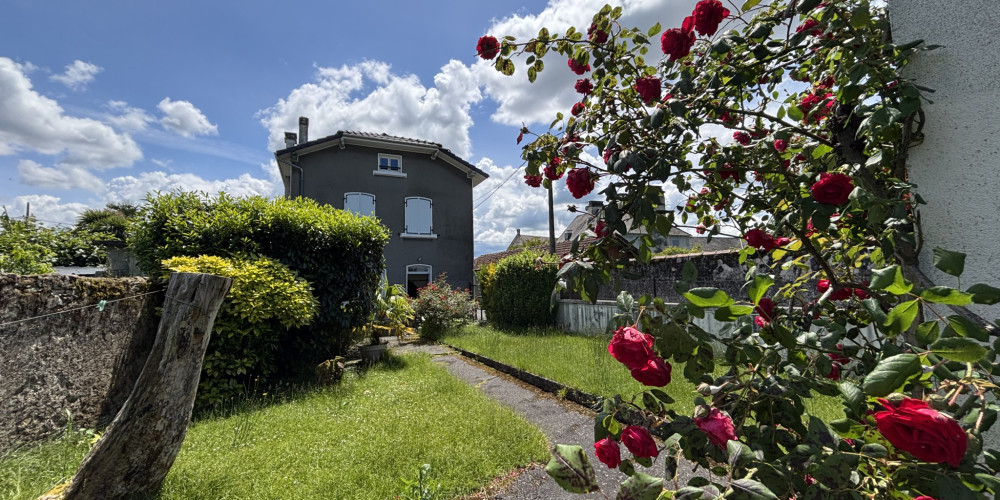 maison à PONTACQ (64530)