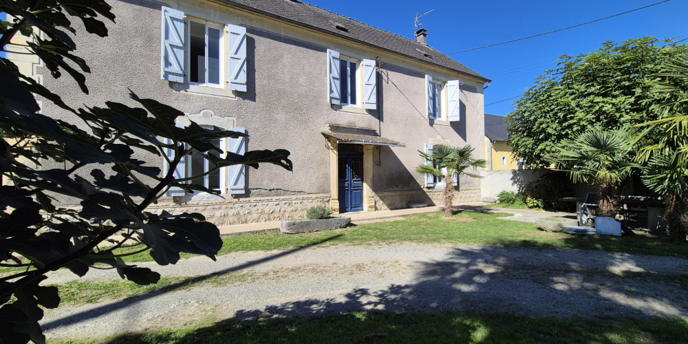 maison à PONTACQ (64530)