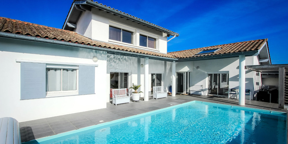 maison à ANGLET (64600)