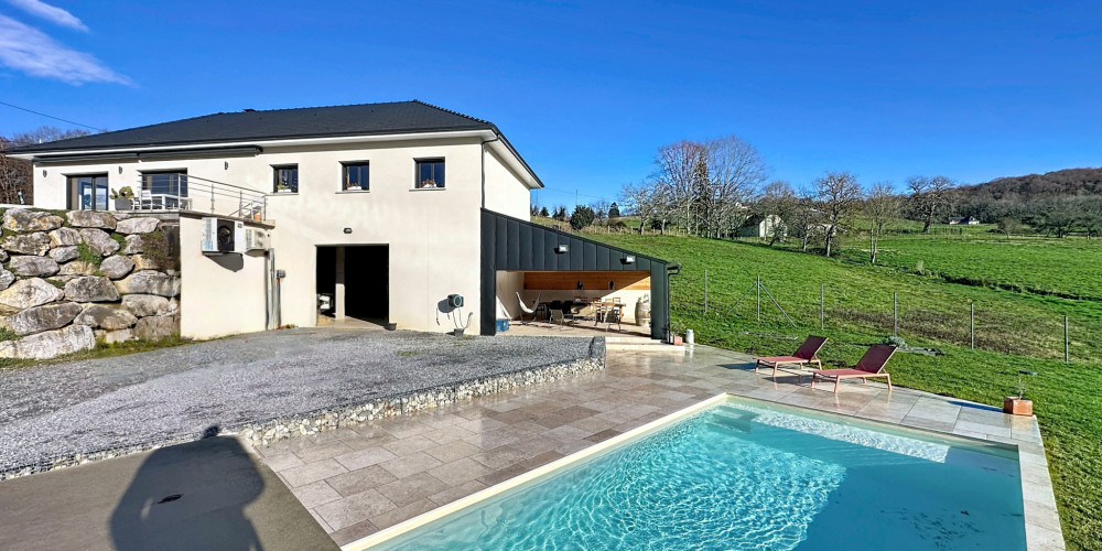 maison à COARRAZE (64800)