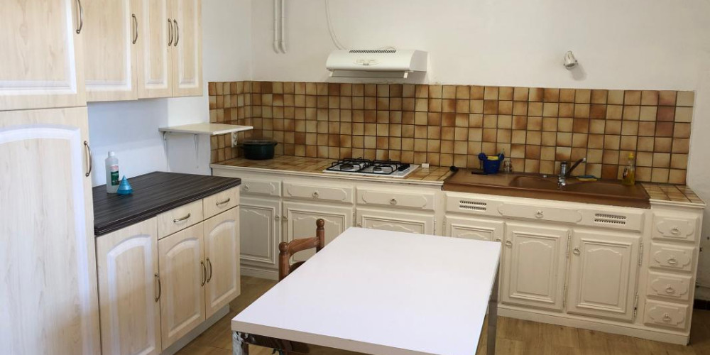 maison à NAY (64800)