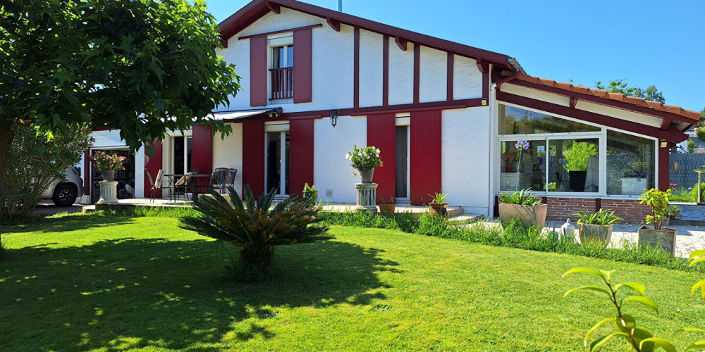 maison à URCUIT (64990)