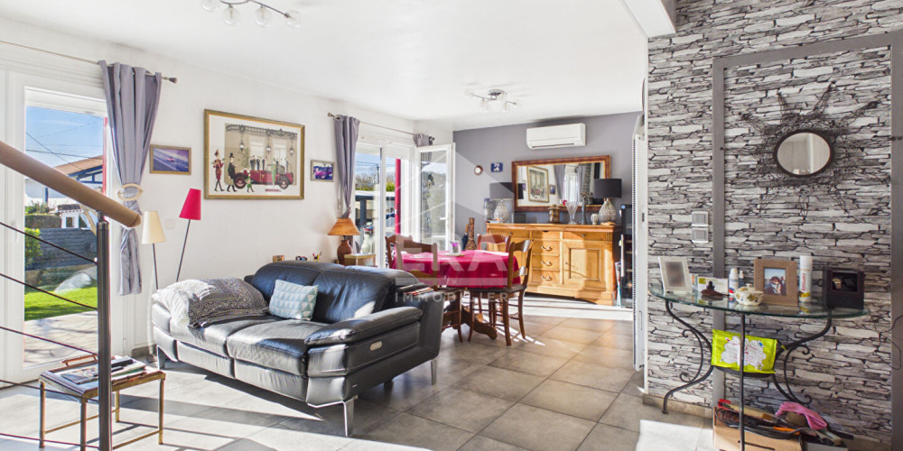 maison à URCUIT (64990)