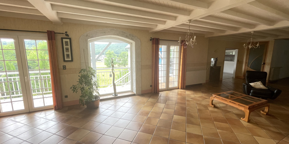 maison à ADE (65100)