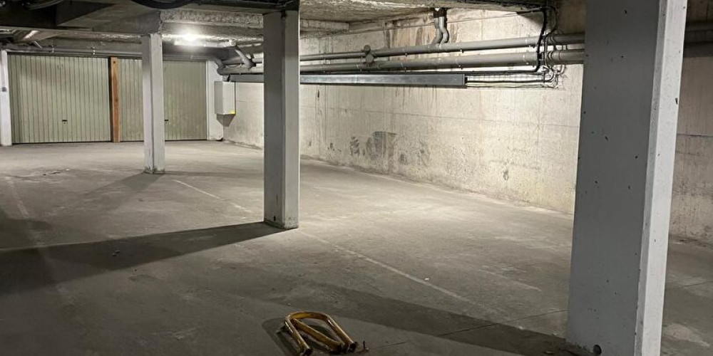 parking à HENDAYE (64700)